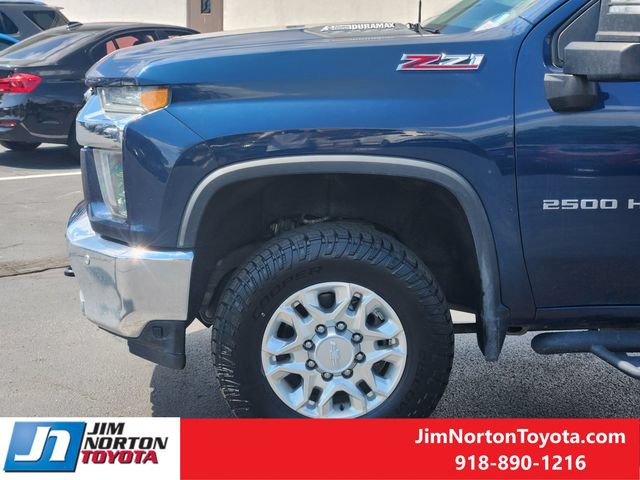 Used 2020 Chevrolet Silverado 2500 LTZ w/ LTZ Plus Package AWD/4WD image 9