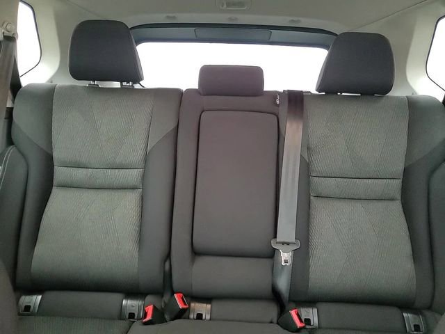 Used 2025 Nissan Rogue SV image 28