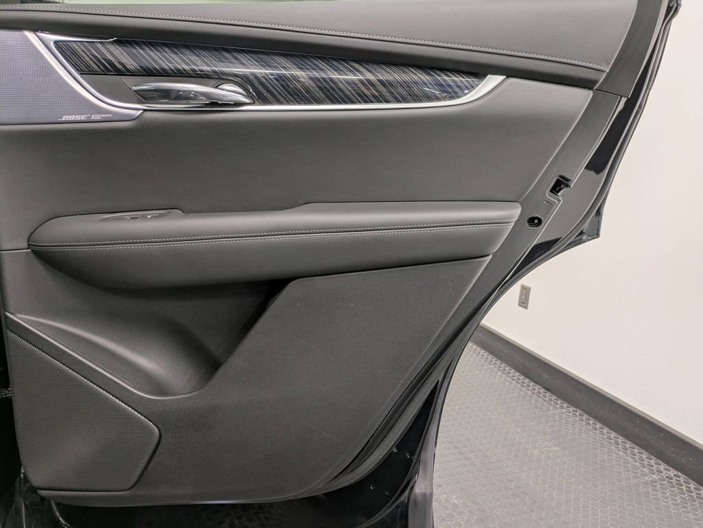 Used 2024 Cadillac XT6 Premium Luxury w/ LPO, Floor Liner Package image 25