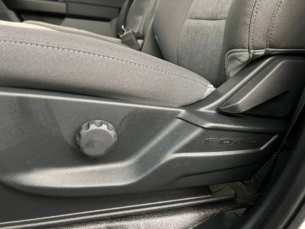 New 2026 Ford F350 XL w/ XL Chrome Package image 24