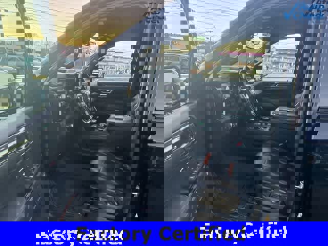 Certified 2022 GMC Sierra 1500 AT4 w/ AT4 Premium Package image 15