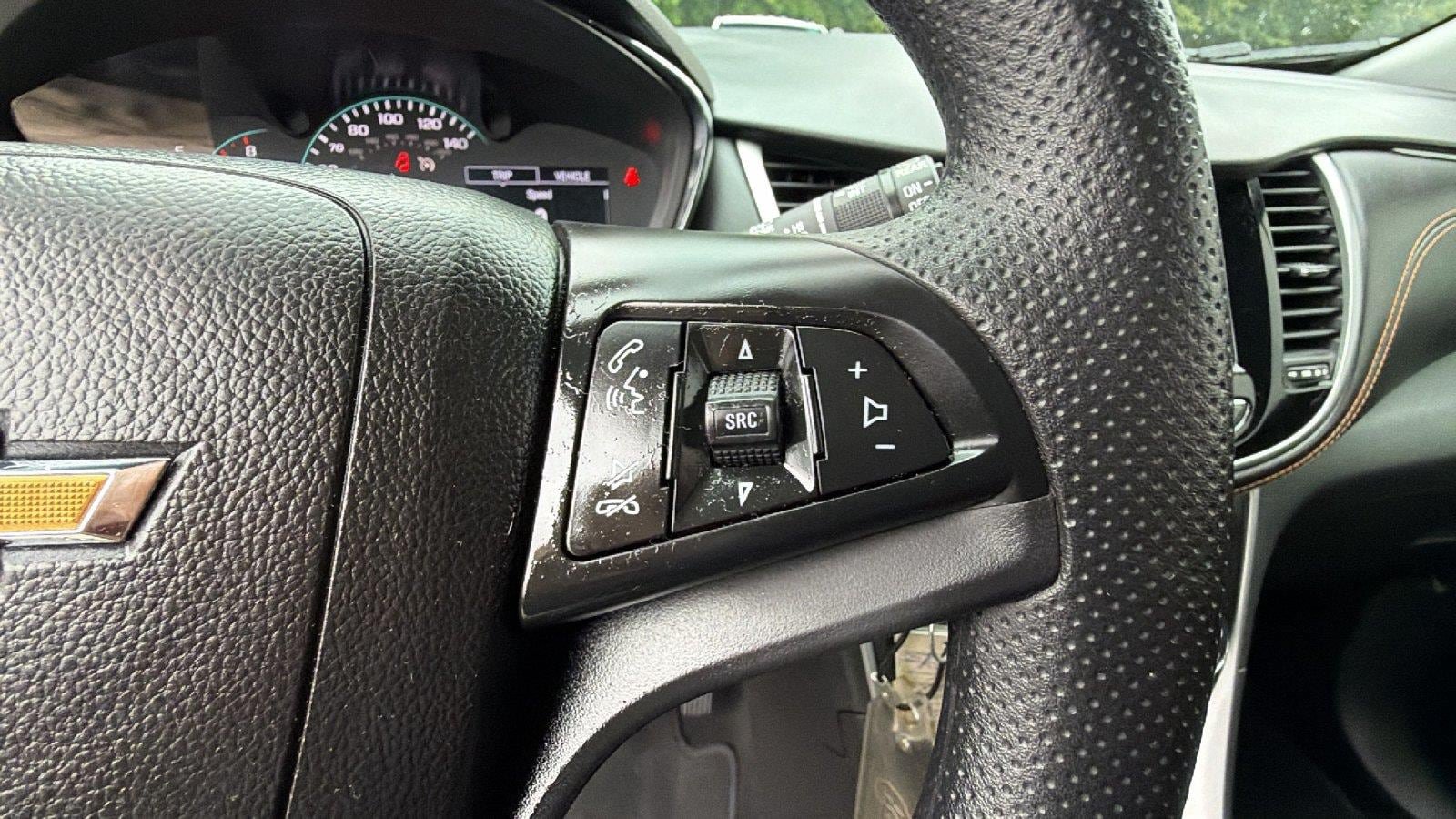 Used 2021 Chevrolet Trax LS w/ Tint and Cruise Package FWD image 27