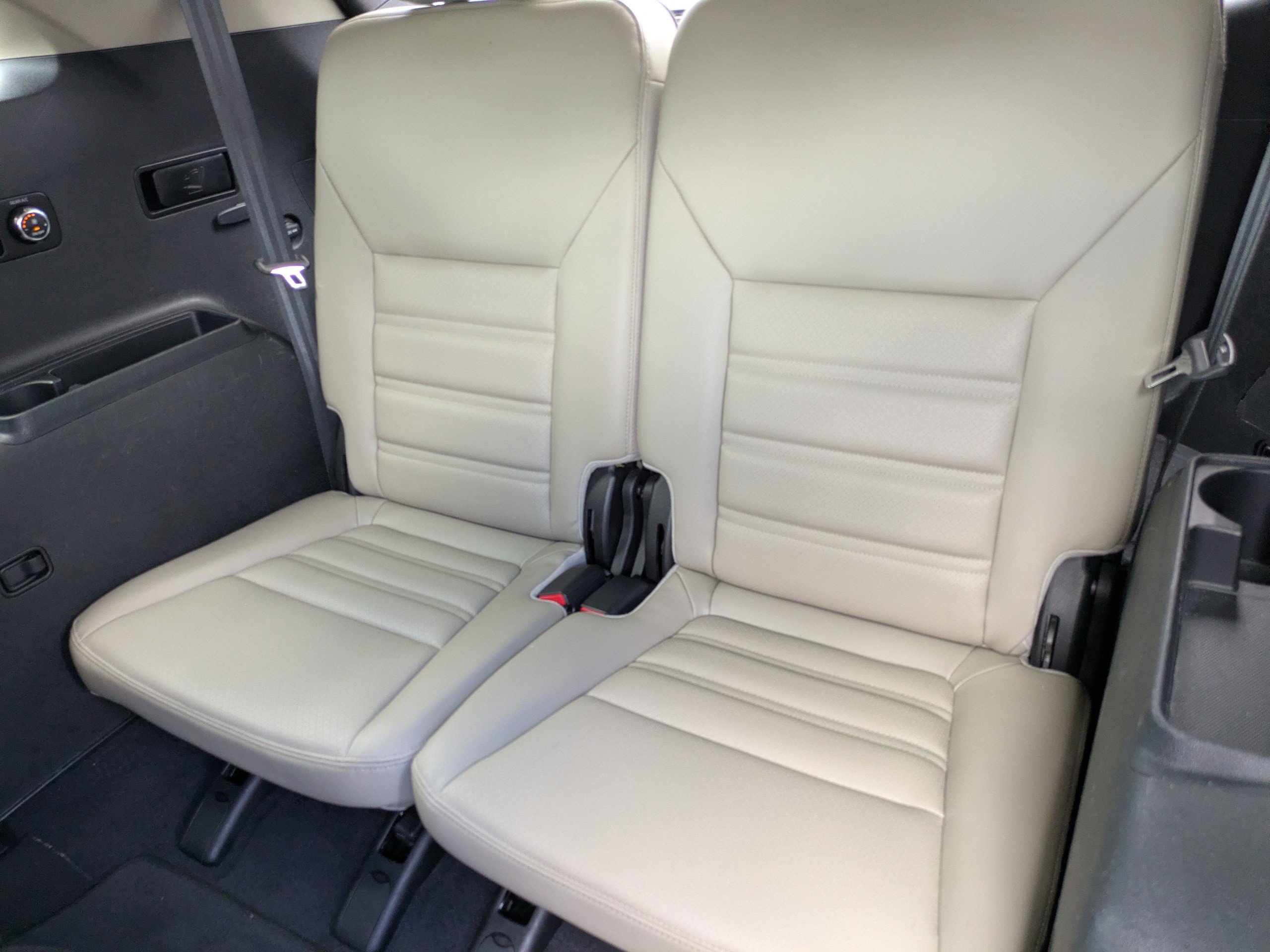 Used 2019 Kia Sorento EX w/ EX Touring Package image 13