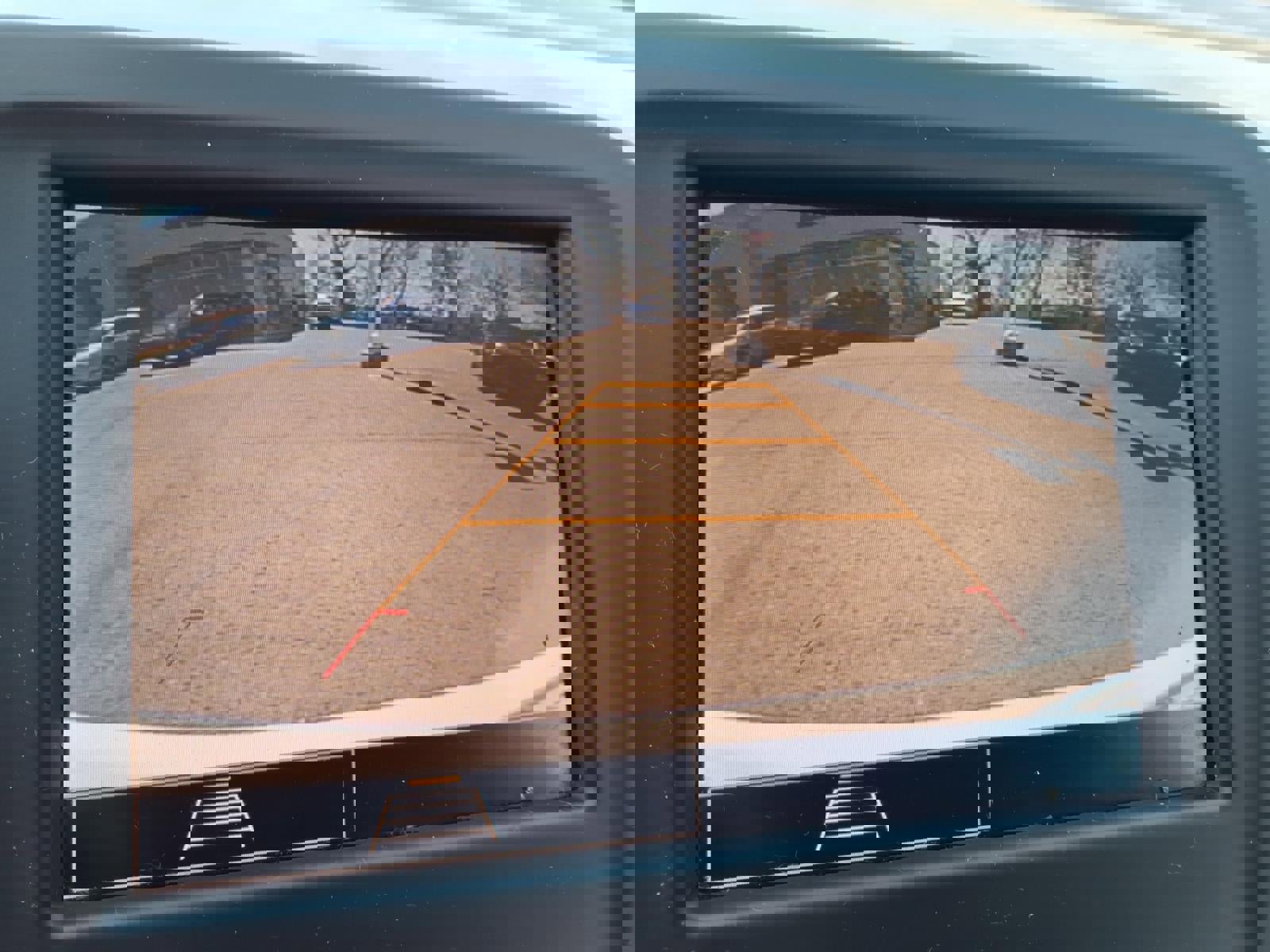 Used 2022 Chevrolet Equinox LS w/ LS Convenience Package image 12