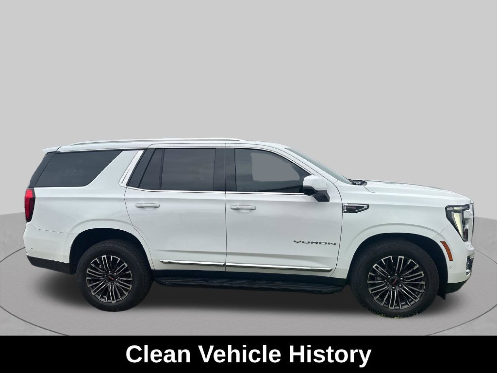 Used 2025 GMC Yukon Elevation AWD/4WD image 6