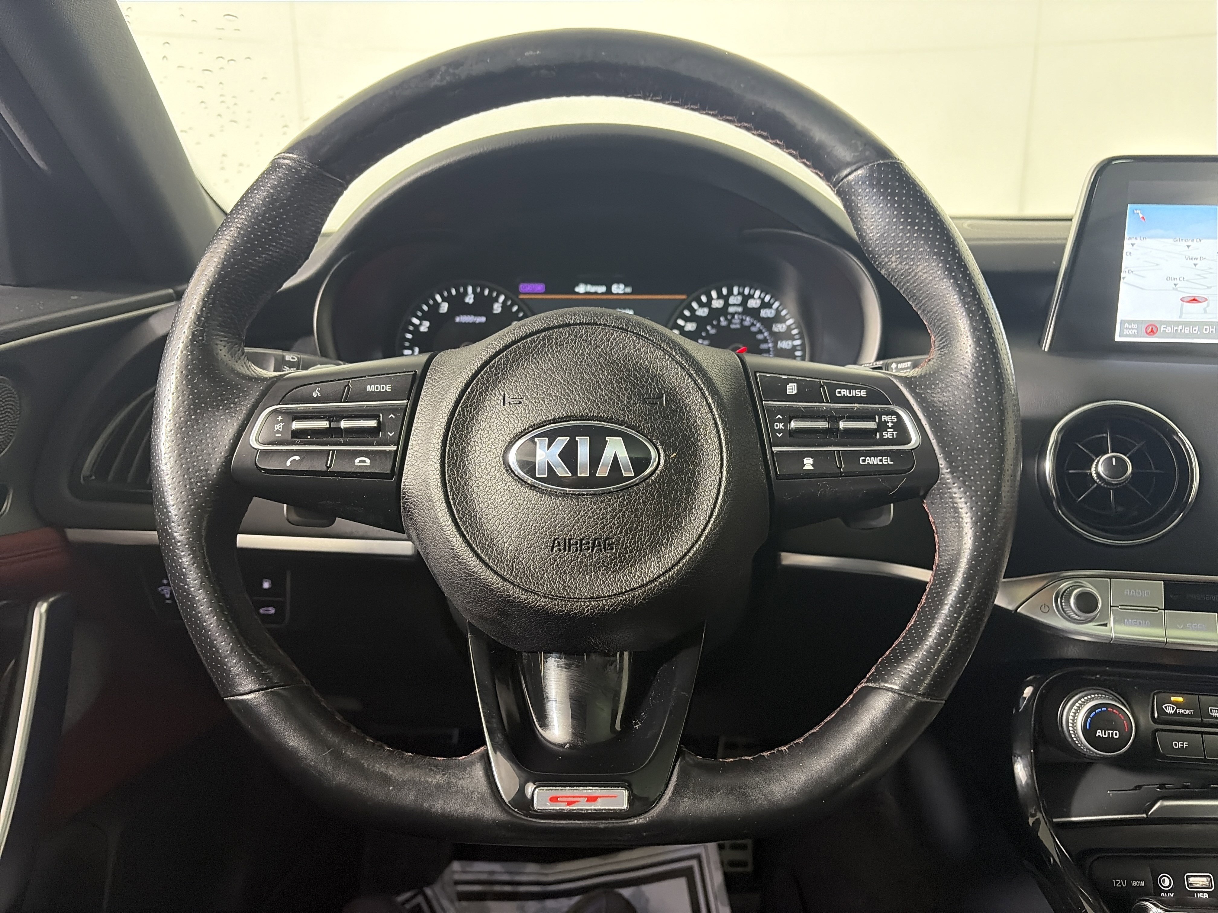 Used 2019 Kia Stinger GT2 image 24
