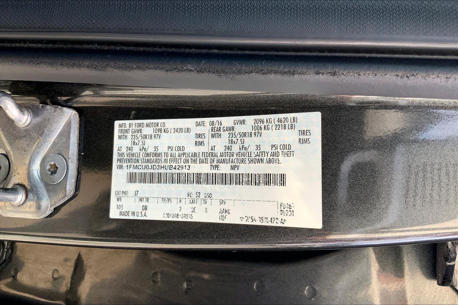 Used 2017 Ford Escape Titanium w/ Equipment Group 301A FWD image 33