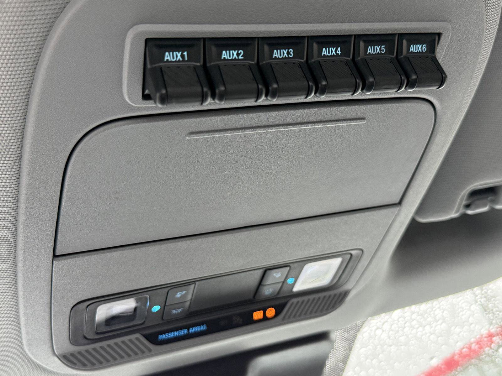 Used 2025 Ford F250 XL w/ XL Chrome Package image 29
