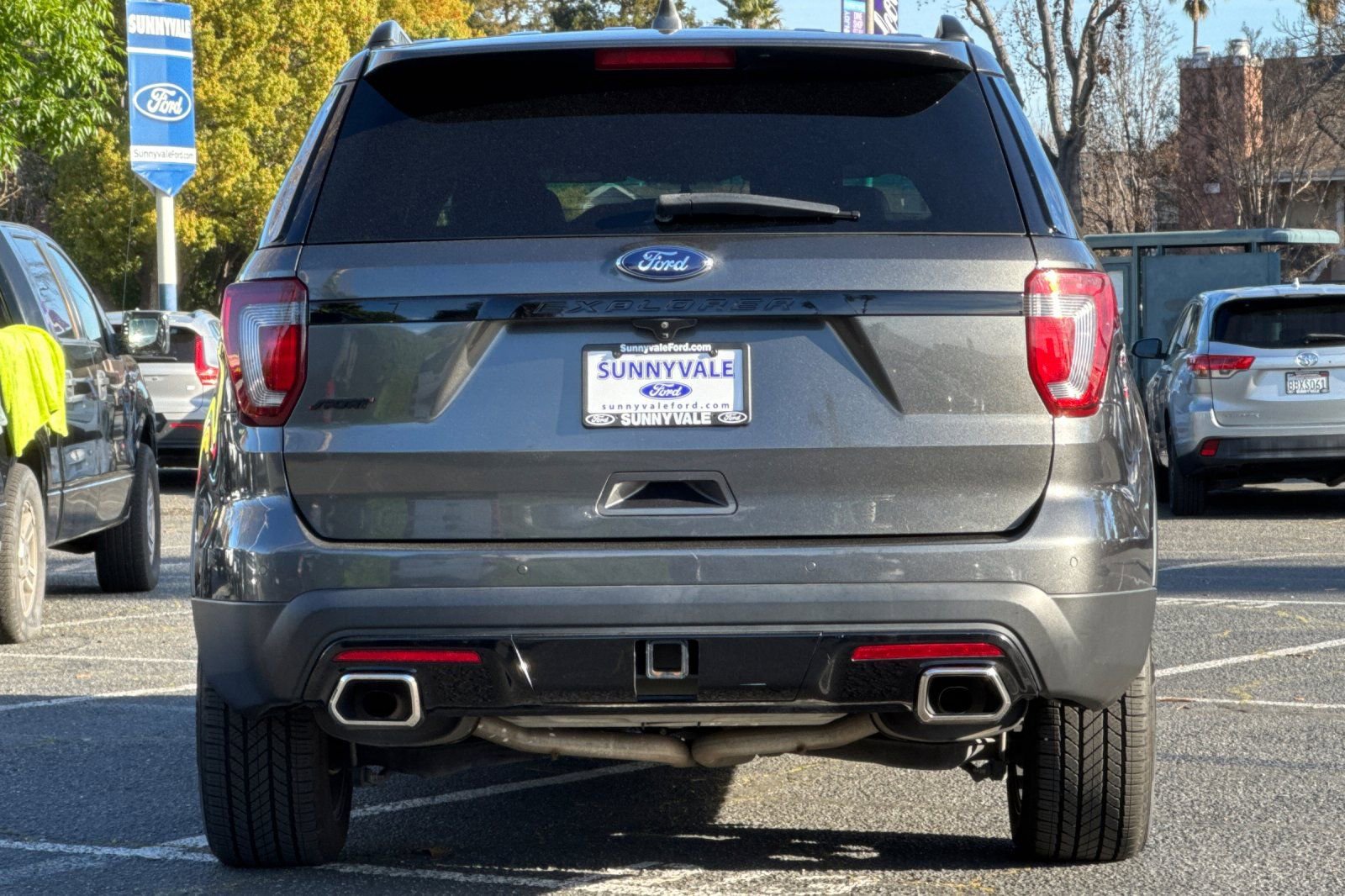 Used 2017 Ford Explorer Sport image 5