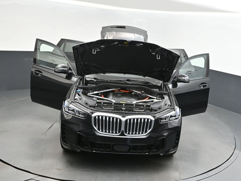 New 2026 BMW X5 xDrive50e image 52