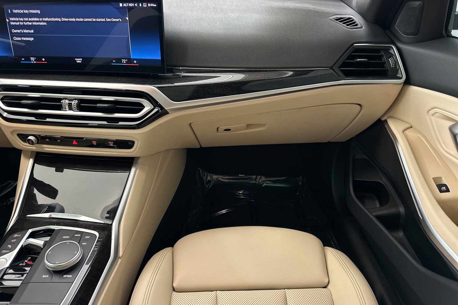 Certified 2024 BMW 330i Sedan w/ Convenience Package image 28