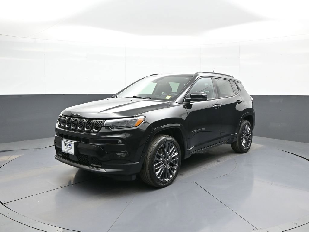Used 2023 Jeep Compass High Altitude AWD/4WD image 10
