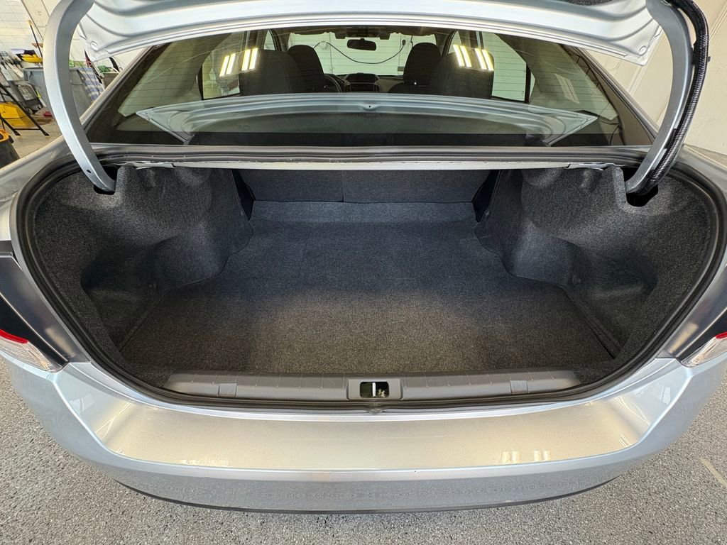 Used 2022 Subaru Impreza 2.0i AWD/4WD image 21