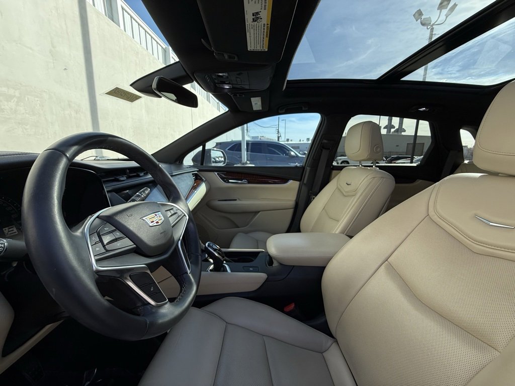 Used 2018 Cadillac XT5 Luxury image 5