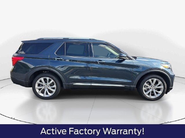 Certified 2024 Ford Explorer Platinum w/ Technology Package AWD/4WD image 3