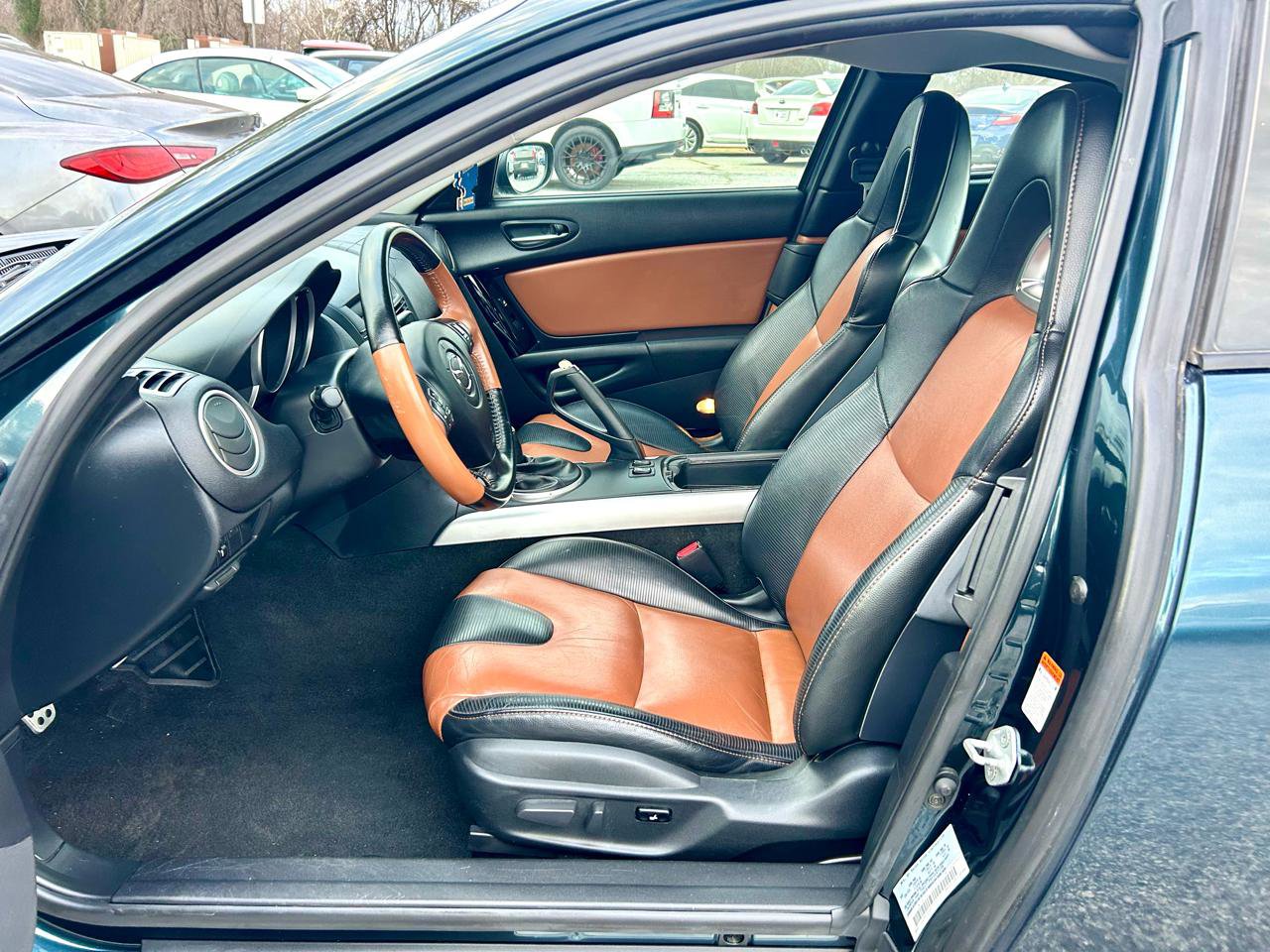 Used 2004 MAZDA RX-8 w/ MT Grand Touring Pkg image 4