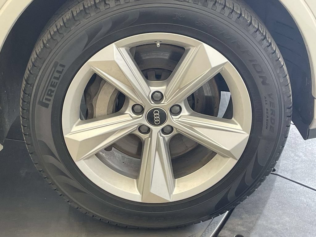 Certified 2023 Audi Q7 3.0T Premium AWD/4WD image 14