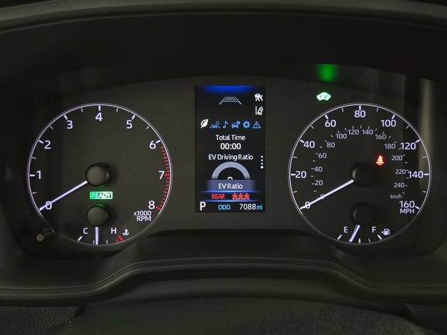 Used 2023 Toyota Corolla Cross AWD Hybrid w/ Moonroof Package image 17