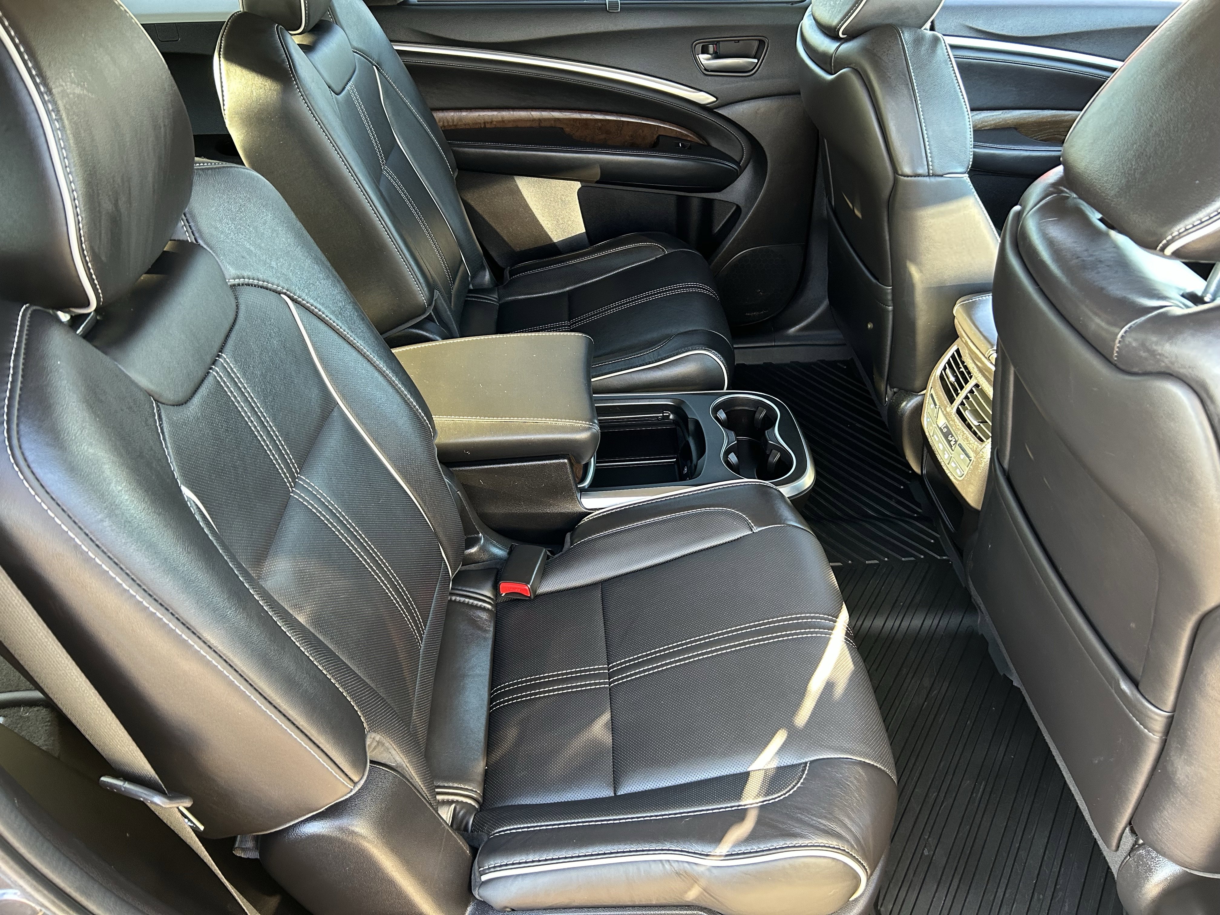 Used 2020 Acura MDX FWD w/ Advance Package image 13