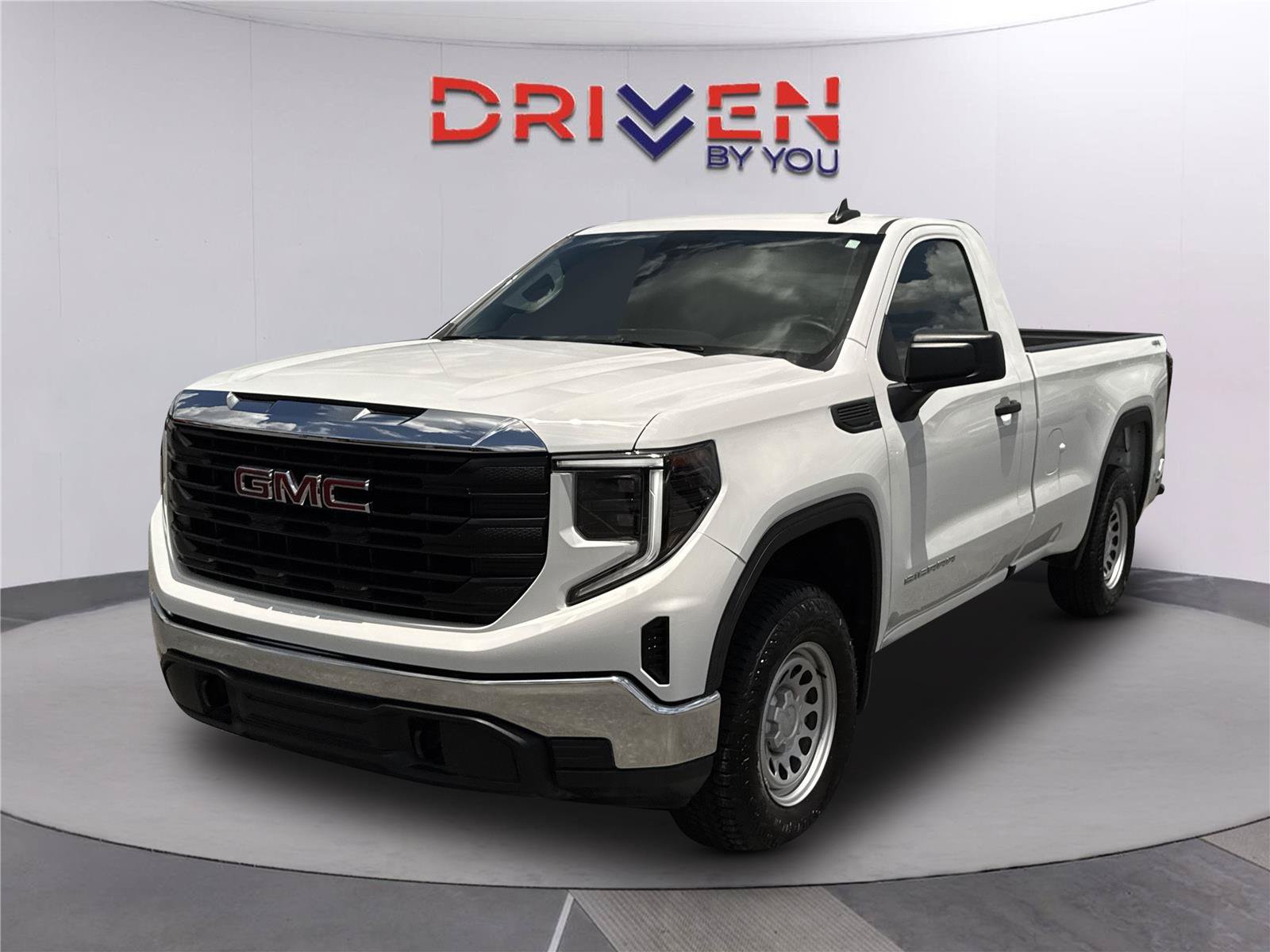 Used 2025 GMC Sierra 1500 Pro w/ Pro Value Package AWD/4WD image 8