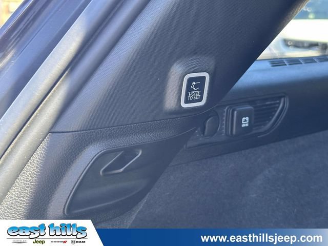 Certified 2024 Jeep Grand Cherokee Summit AWD/4WD image 27