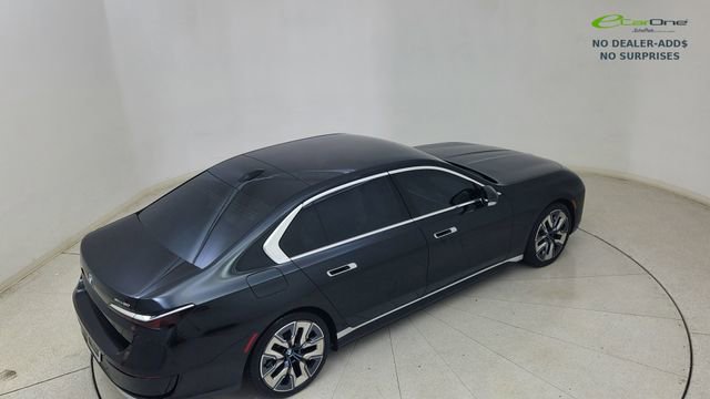 Used 2023 BMW i7 xDrive60 AWD/4WD image 89