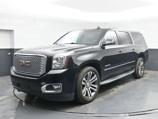 Used 2017 GMC Yukon XL Denali w/ Open Road Package AWD/4WD image 5