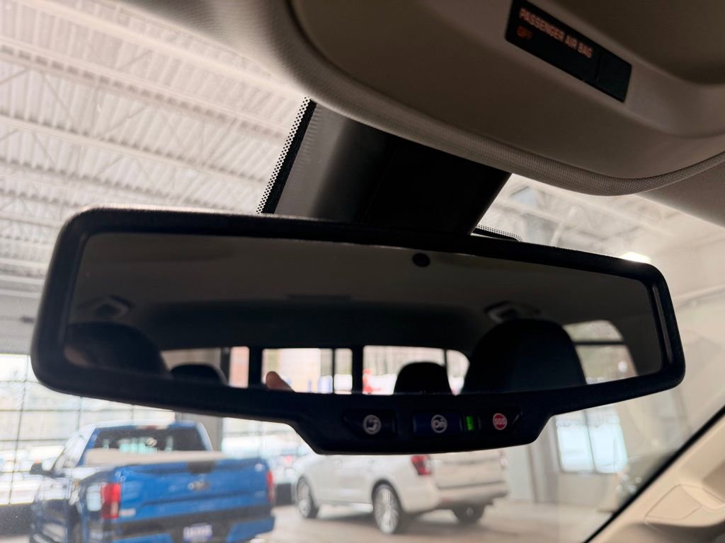 Used 2018 GMC Canyon SLT w/ Driver Alert Package image 45