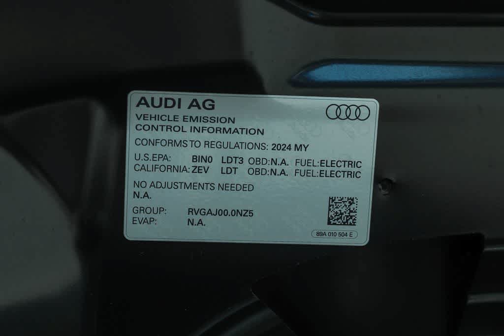 Used 2024 Audi Q4 e-tron Premium AWD/4WD image 28
