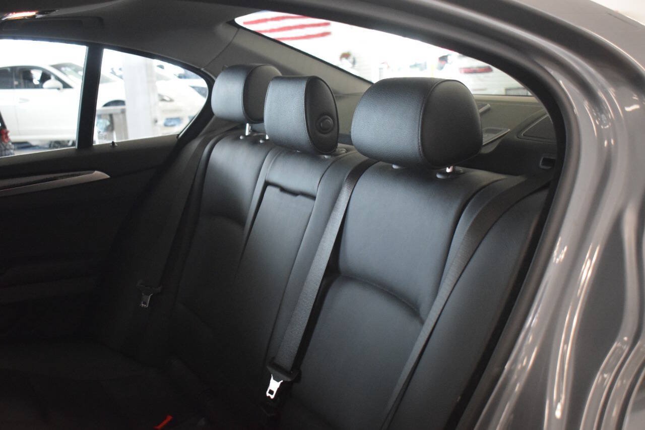 Used 2012 BMW 528i Sedan RWD image 61