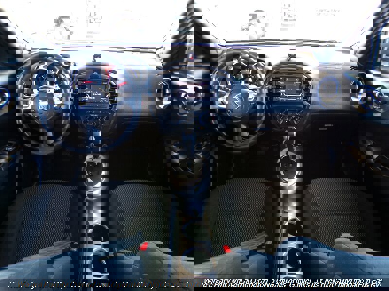 Used 2015 Nissan Juke S image 31