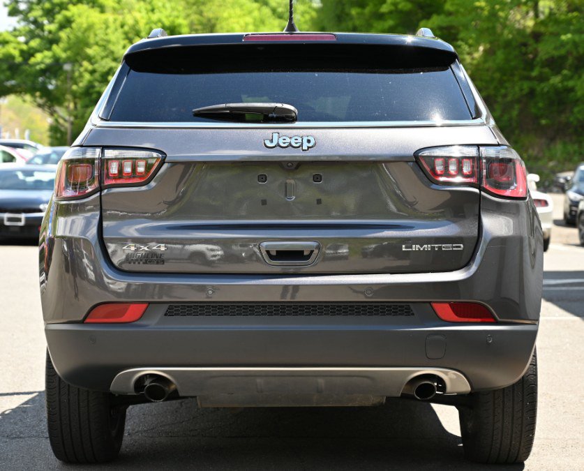 Used 2023 Jeep Compass Limited w/ Sun and Sound Group AWD/4WD image 5
