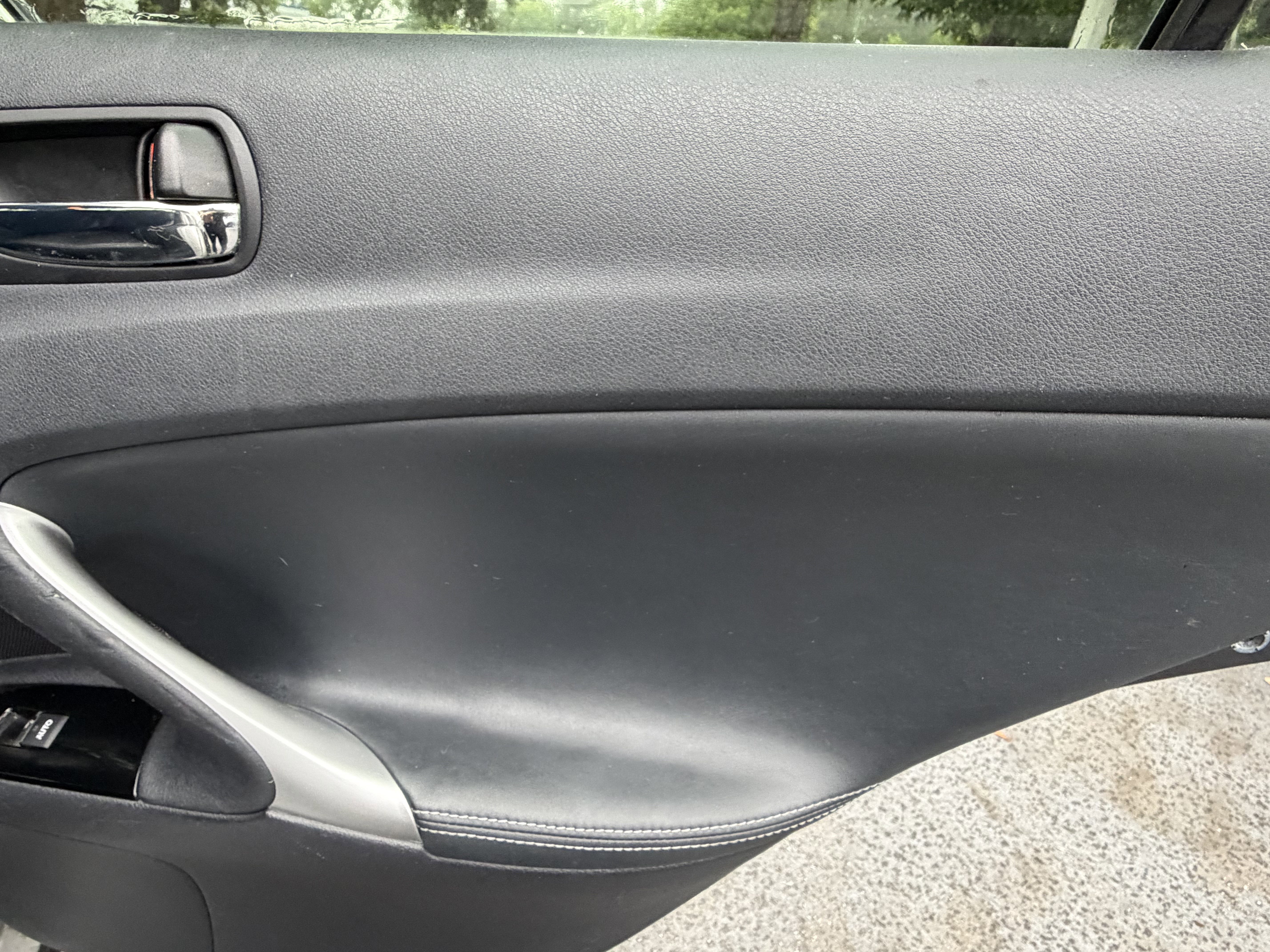 Used 2011 Lexus IS 250 RWD image 35