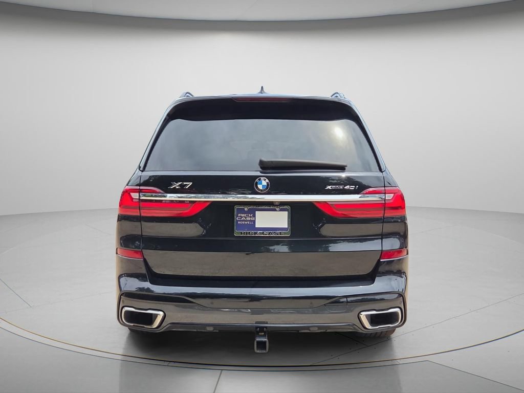 Used 2022 BMW X7 xDrive40i w/ M Sport Package AWD/4WD image 5