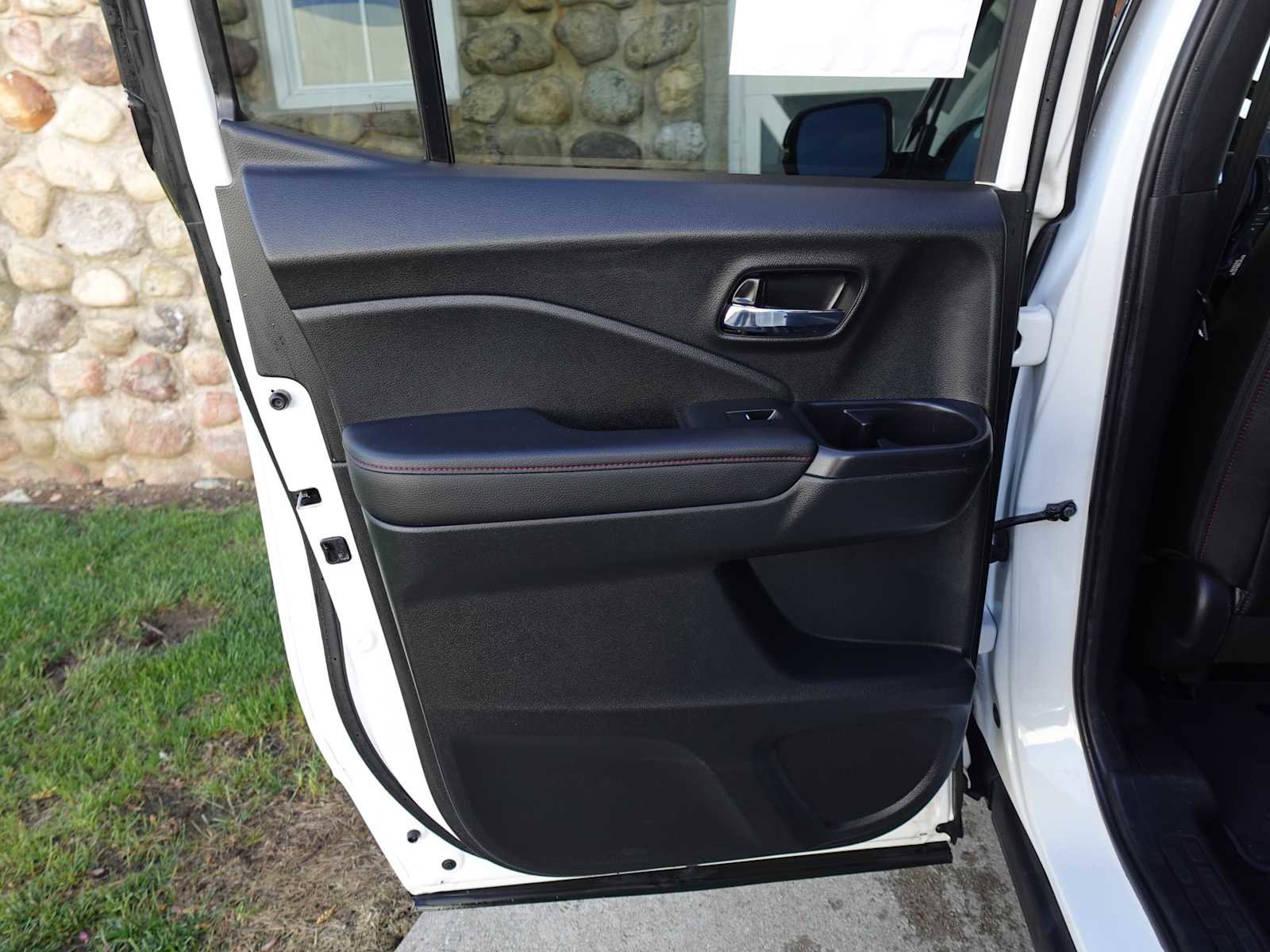 Certified 2023 Honda Ridgeline Black Edition image 25