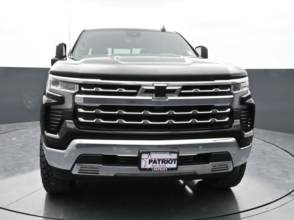 Used 2023 Chevrolet Silverado 1500 LTZ w/ LTZ Premium Package image 6