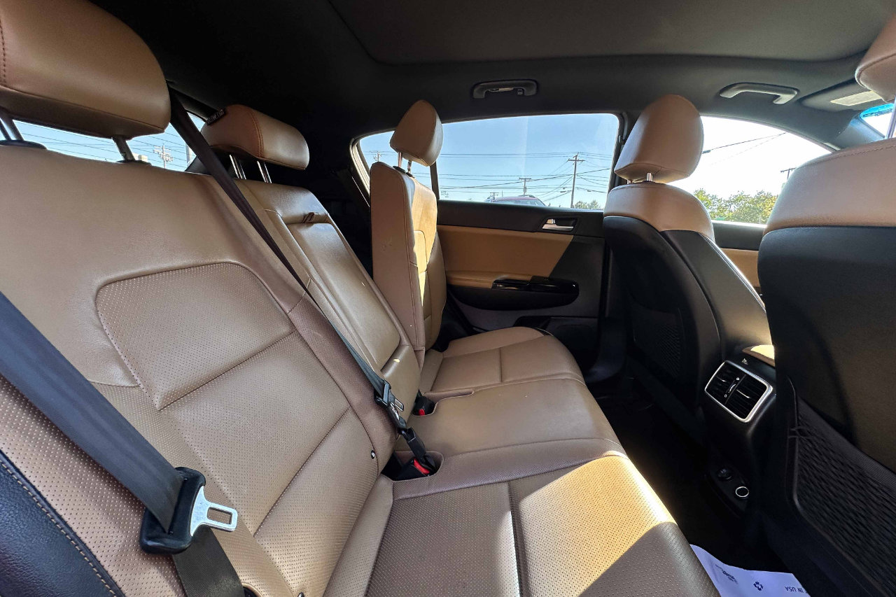 Used 2020 Kia Sportage SX image 11