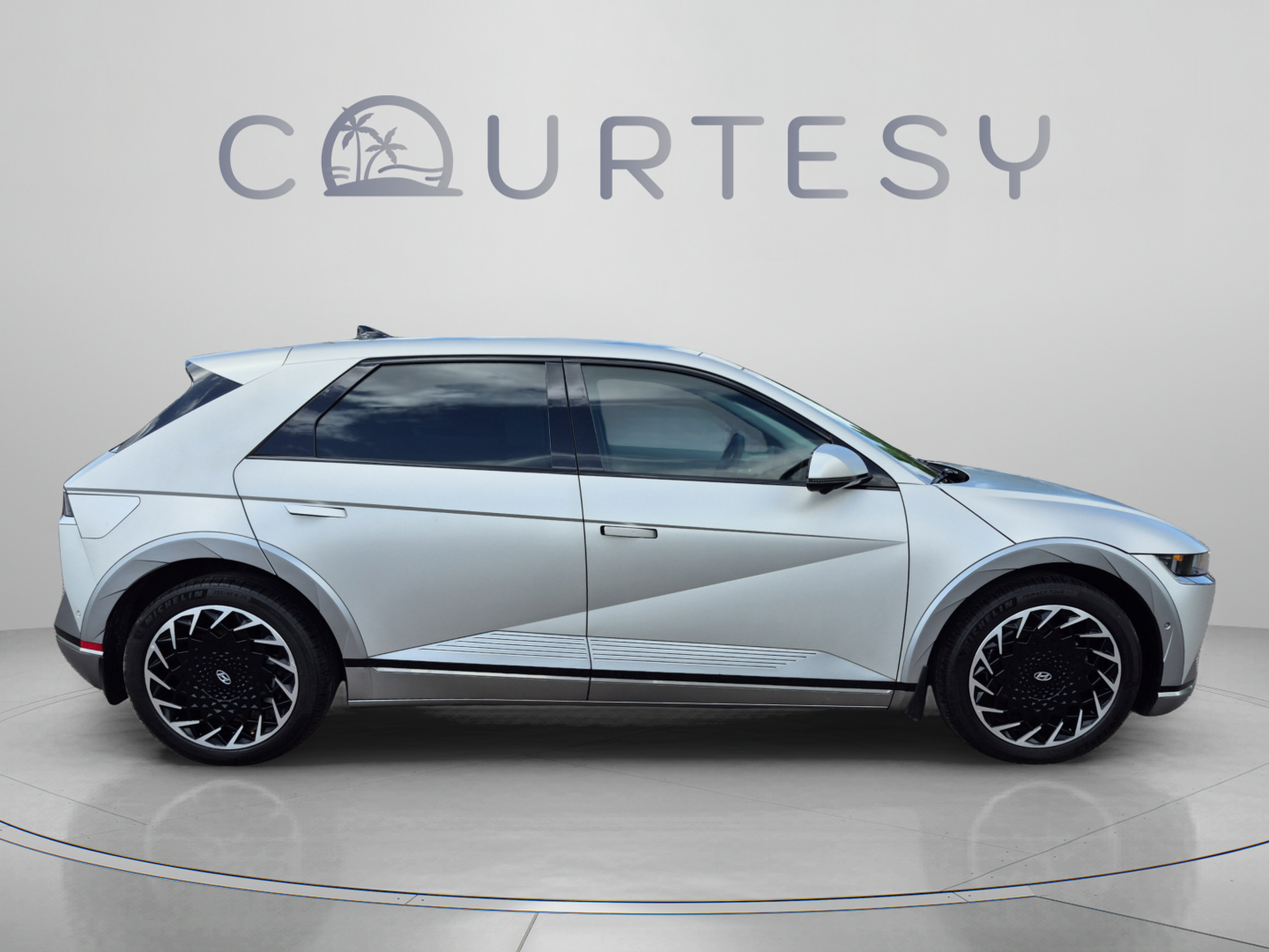 Certified 2024 Hyundai Ioniq 5 Limited AWD/4WD image 6