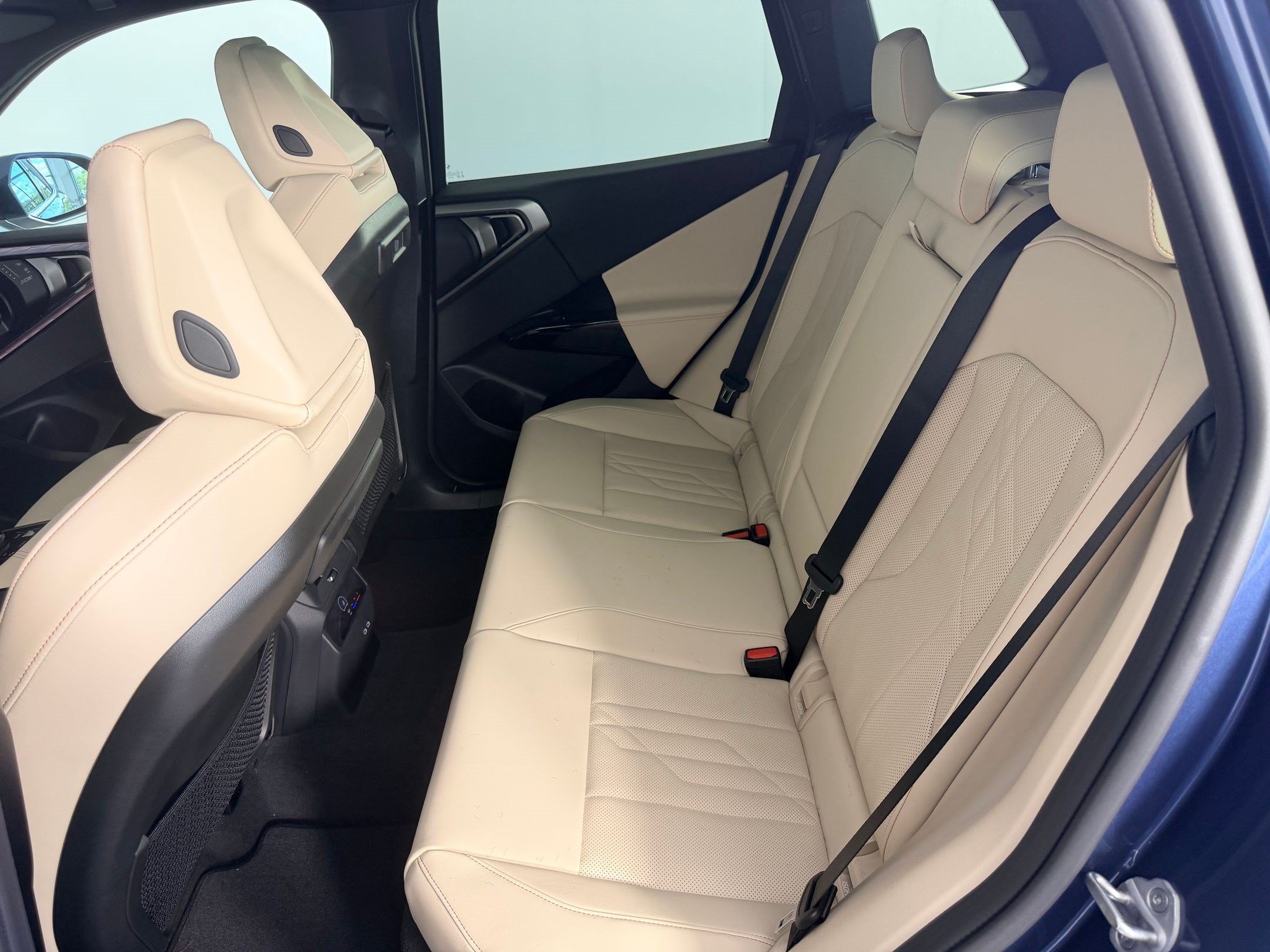 New 2026 BMW X3 xDrive30i w/ Premium Package AWD/4WD image 20