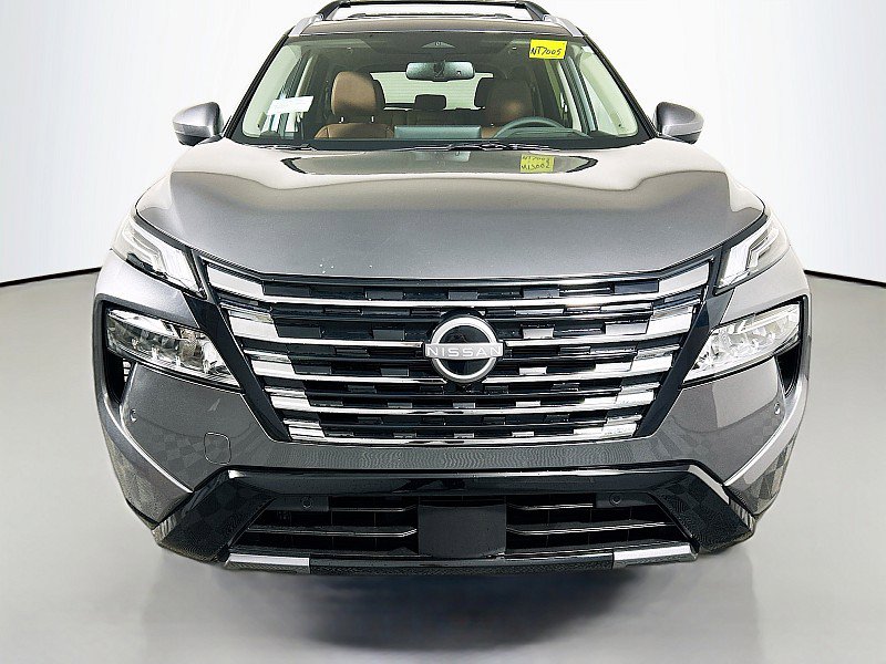 New 2026 Nissan Rogue Platinum w/ Platinum Premium Package image 2