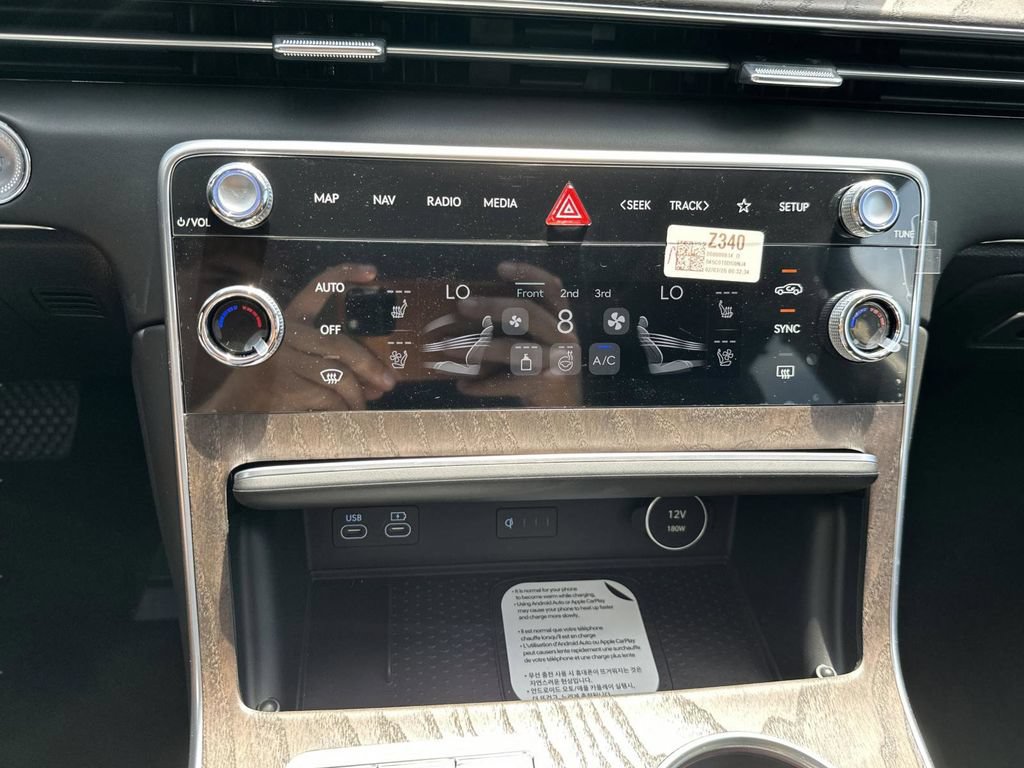 New 2026 Genesis GV80 2.5T Prestige AWD/4WD image 18