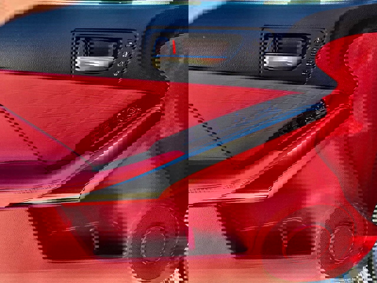 Used 2025 Lexus IS 350 F Sport w/ Navigation Package image 10