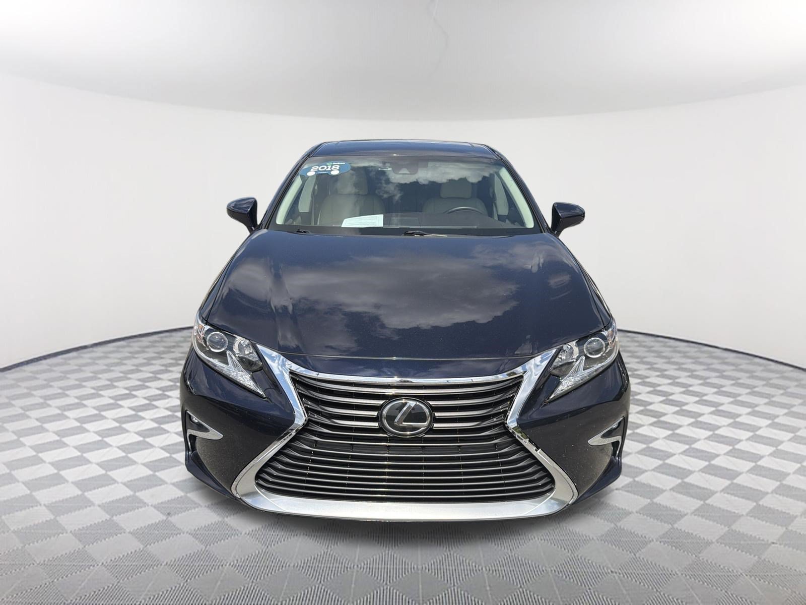 Used 2018 Lexus ES 350 w/ Accessory Package 2 FWD image 9