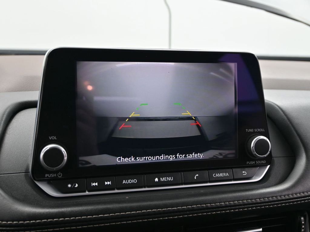 Used 2023 Nissan Rogue S image 22