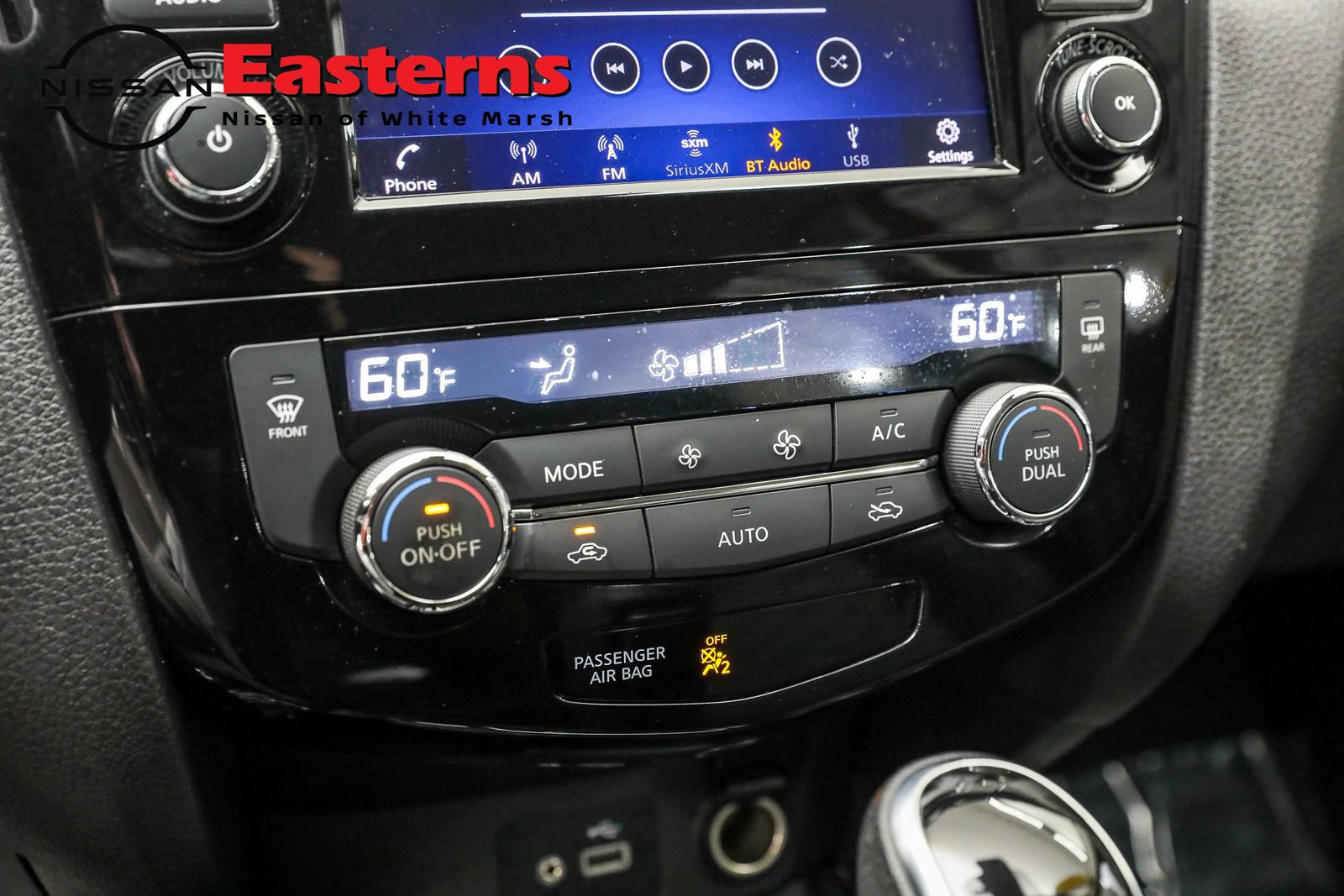 Used 2022 Nissan Rogue Sport SV w/ Technology Package AWD/4WD image 19