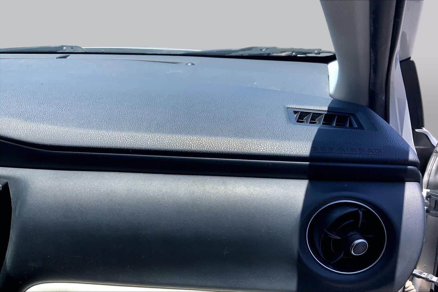Used 2018 Toyota Corolla iM FWD image 19