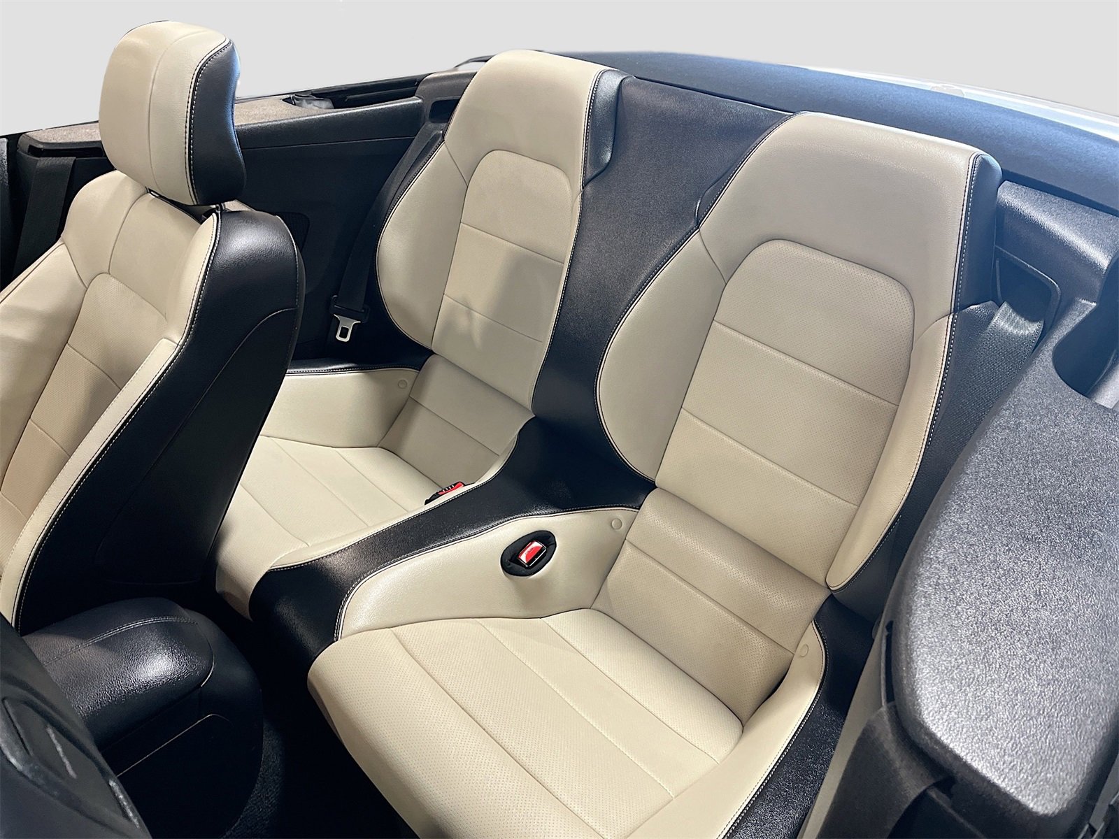 Used 2015 Ford Mustang Premium w/ Ecoboost Performance Package image 25