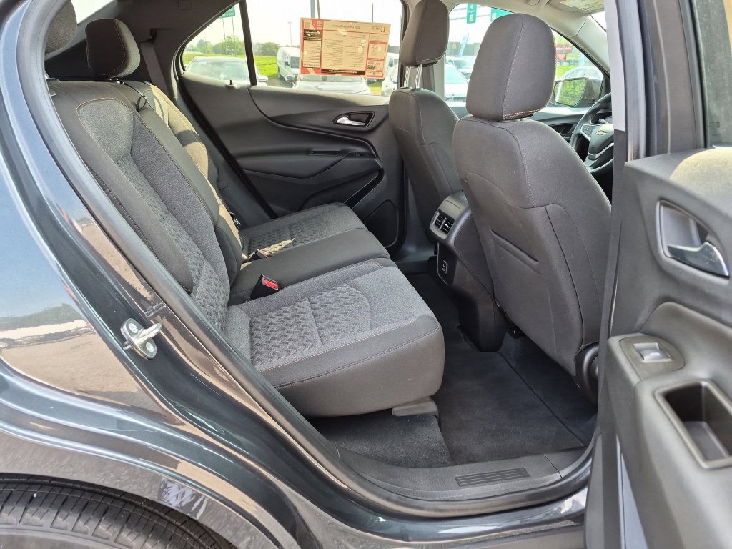 Used 2023 Chevrolet Equinox LT FWD image 33