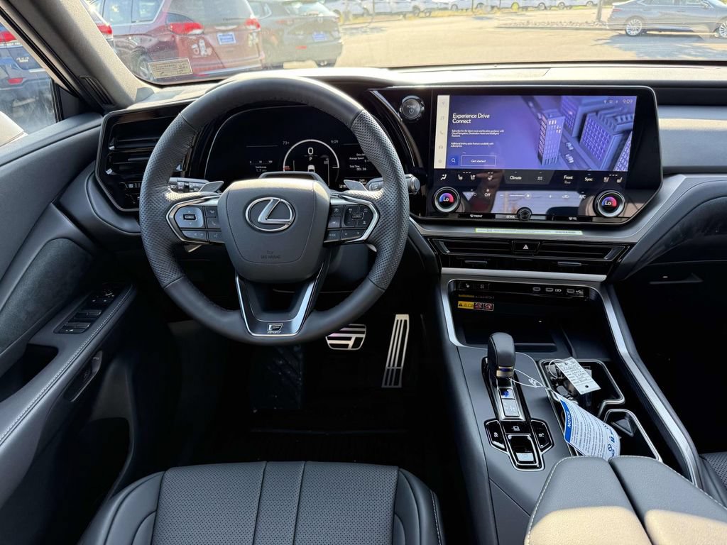 Used 2026 Lexus TX 500h AWD w/ Technology Package image 8