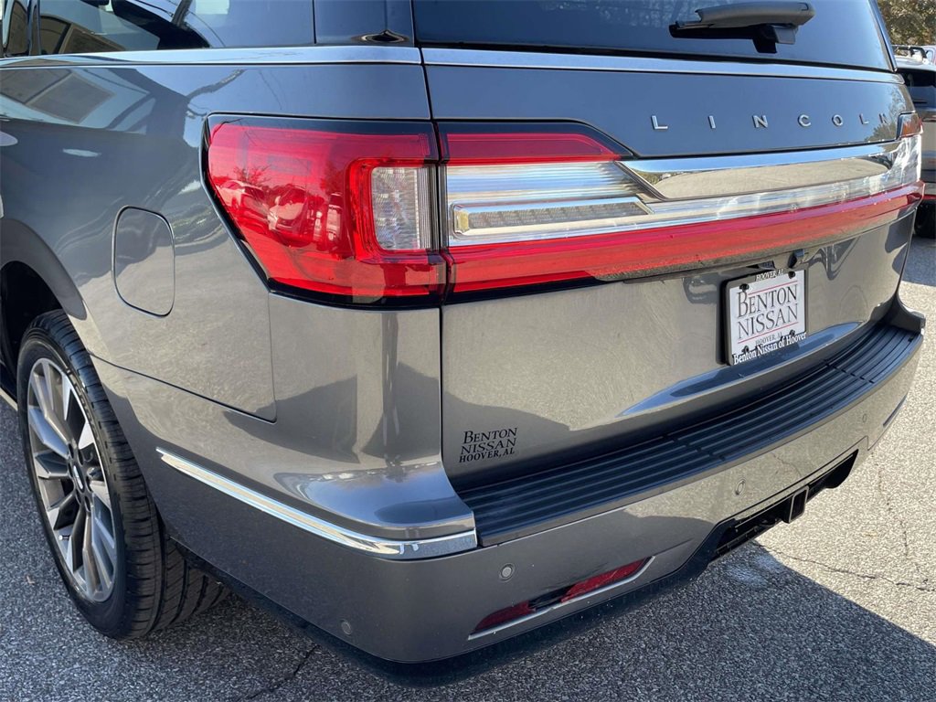 Used 2021 Lincoln Navigator L Reserve w/ Luxury Package image 12
